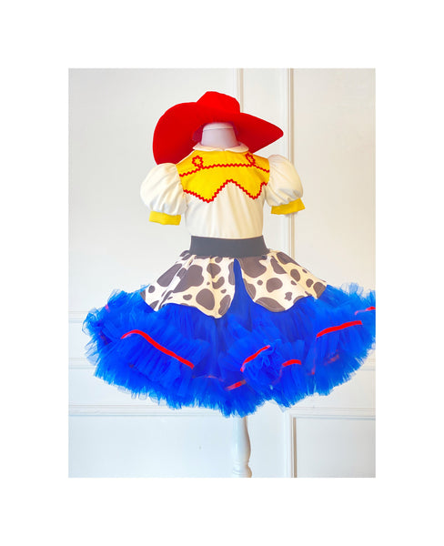Jessie Inspired Costume, Cow Girl Costume, Toy Story Inspired Costume, Girl Photoshoot Outfit, Halloween Dress, Toddler Photoshoot Dress